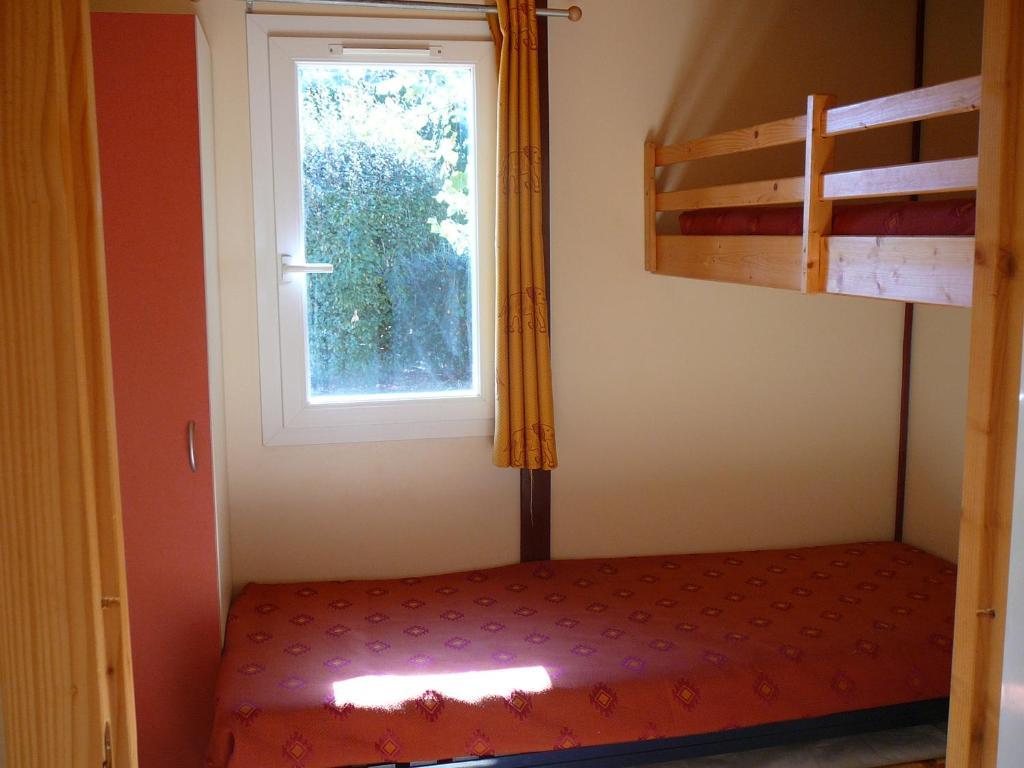 Les Chalets Des Mousquetaires Mirepoix  Bilik gambar